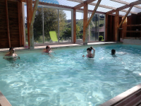 Gite de groupe la source avec piscine couverte et jacuzzi